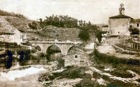 Ribadavia no ano 1870, fotografía de J. lauren. ponte de San Francisco no río Avia.